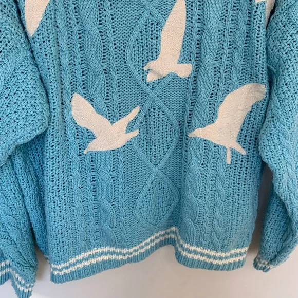 Taylor Swift 1989 Blue Cardigan with White Trim Size M/L Tayor - Picture 6 of 12